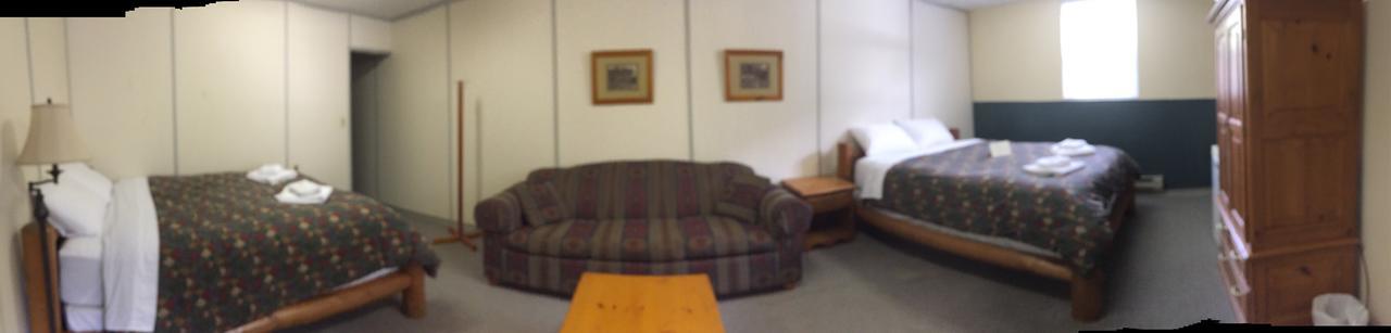 Stewart Mountain Lodge Extérieur photo